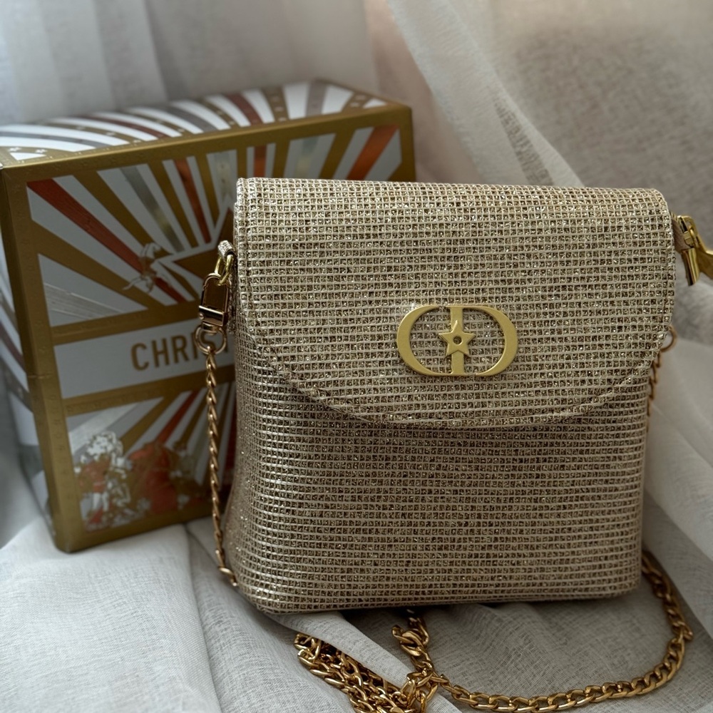 Dior 2025 holiday makeup pouch